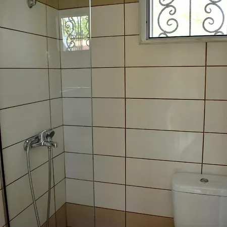 Vassilis Studio's Villa